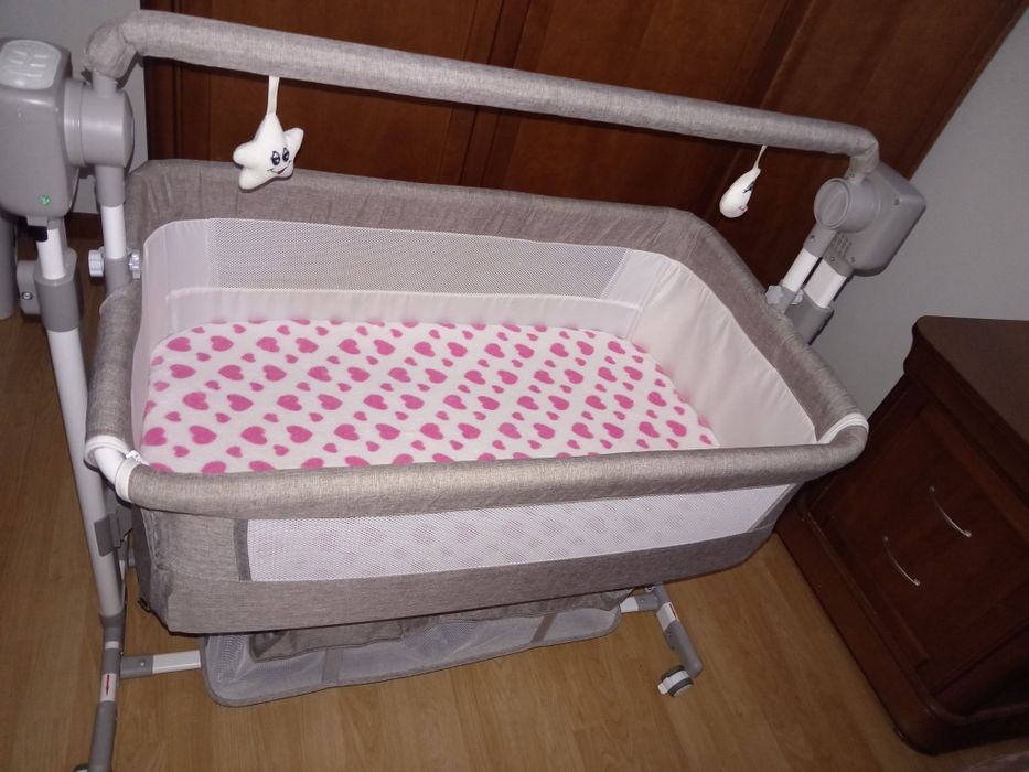 Berço elétrico inteligente Nex to me.