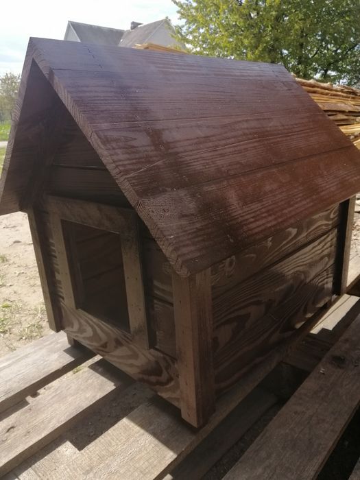 Будка буда для песика