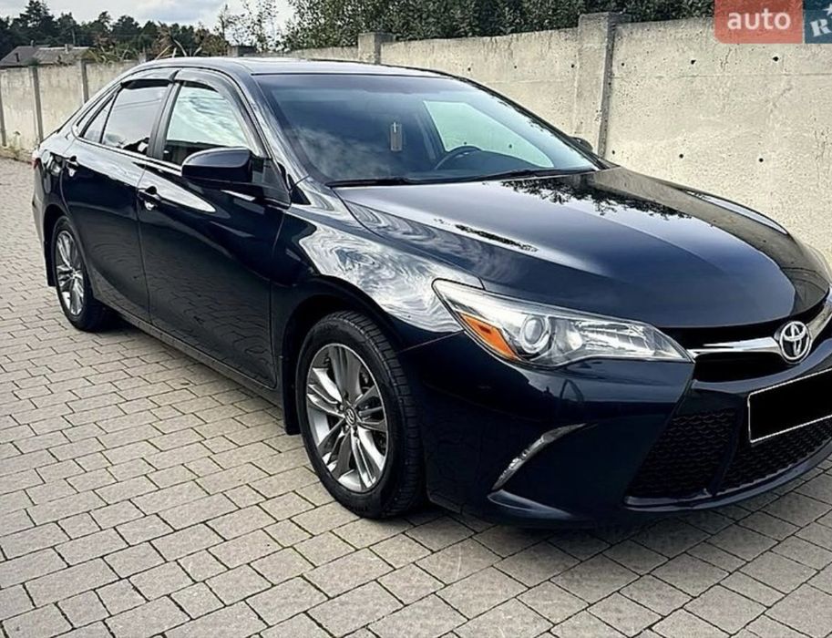 Продам Toyota Camry