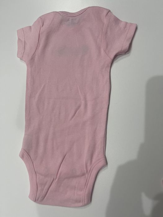 Body dziecięce firmy Gerber