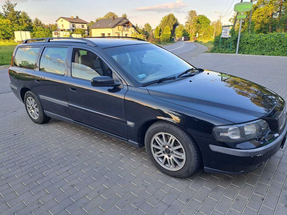 Volvo V70 2.4 D5 Doinwestowany, pancerny silnik, do jazdy bez wkładu.