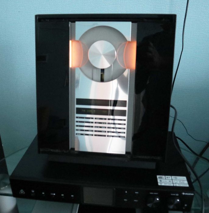 Музыкальный центр Bang & Olufsen  BeoCenter 2300