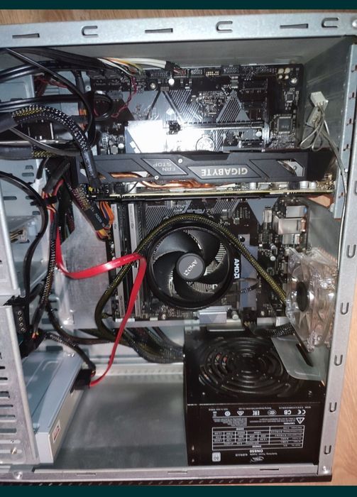 Продам игровой компьютер "Ryzen 5 2600+RX580 8GB"