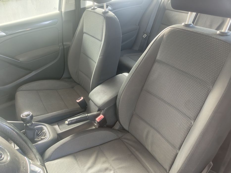 VW Golf VI 2.0 110cv - 09