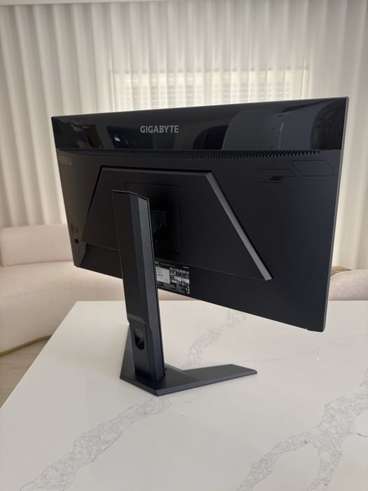 Monitor Gigabyte M28U - 28" 4K Gaming Monitor