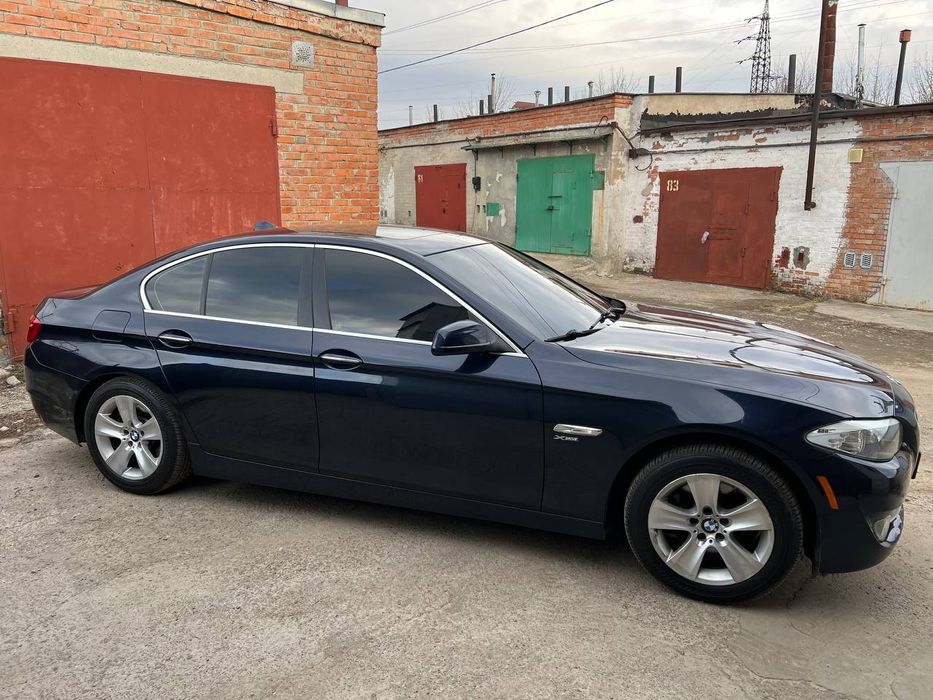 Продам  BMW 528  F10.