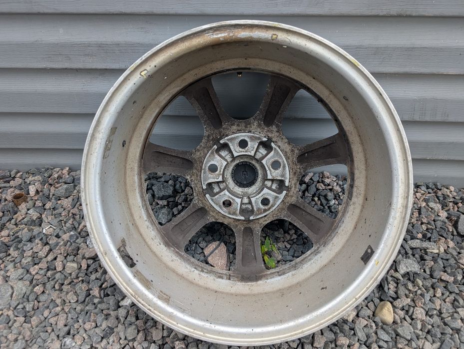 Оригінальний титановий диск розпаровка Chevrolet 5/115 R16 5*115 16 ET41 GM