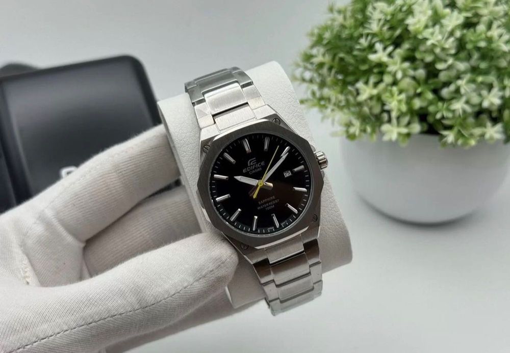 Edifice EFR-S108 Casio w idealnym stanie
