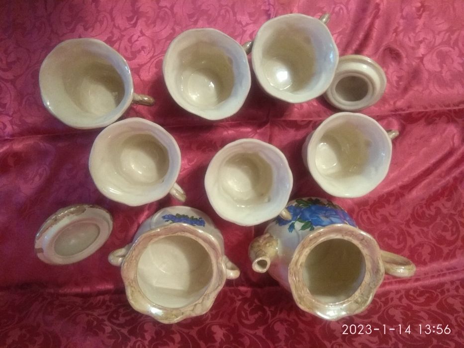 Чайный сервиз на 6 персон