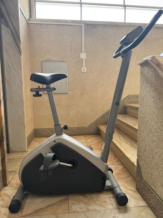 Bicicleta de ginásio