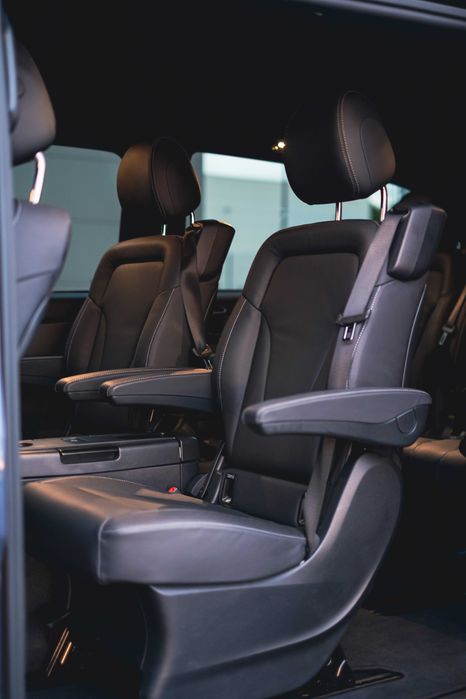 Mercedes V-Class 300d AMG 7-osobowy VIP | Burmester | Neral Mobility