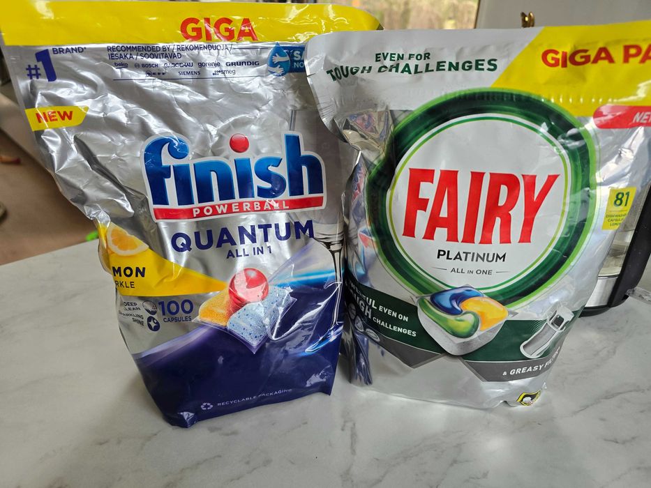 Kapsulki do zmywarki Finish Quantum i Fairy Platinum łacznie 181 sztuk