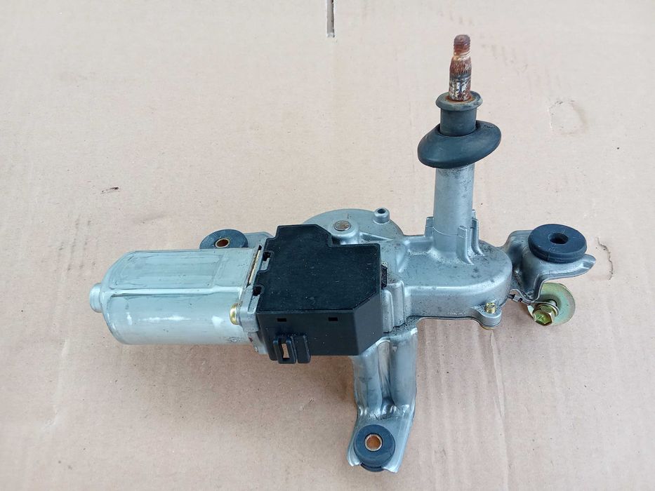 Toyota Corolla e12 H/B silniczek wycieraczki tylnej klapy