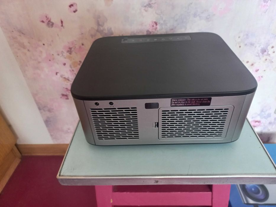 Проектор HORLAT T09  35000(Андроїд 12.0)