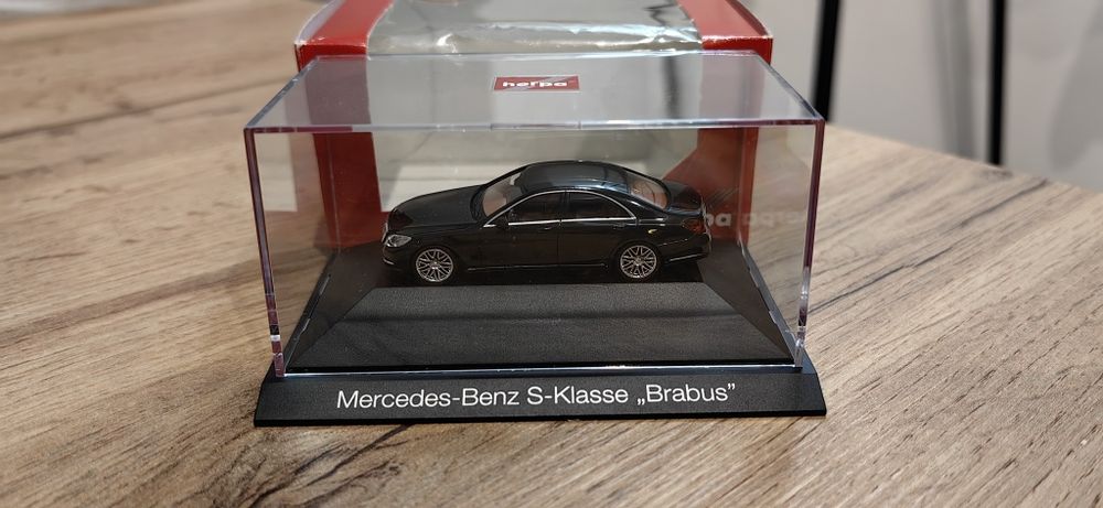 2x Brabus Herpa 1/87 - W222 + W221