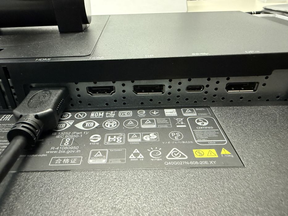 Vendo Monitor Lenovo 27