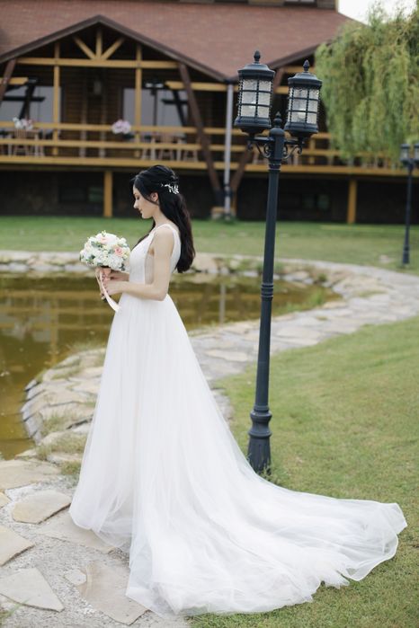 Весільна сукня