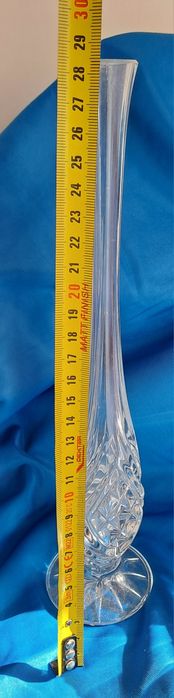 Solitario em vidro lapidado