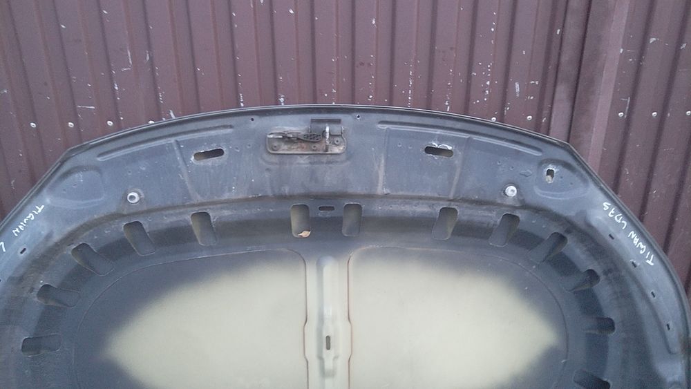 " Tiguan 1 maska pokrywa silnika LD7S