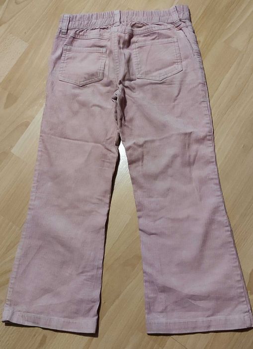 Spodenki na rozmiar 122 cm