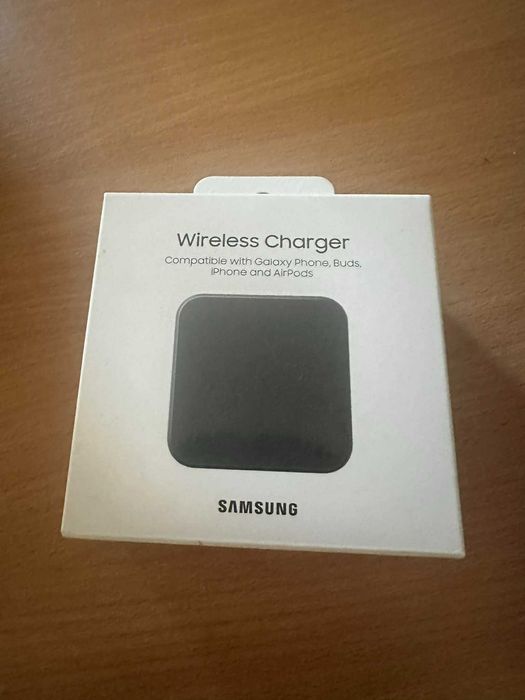 Samsung Wireless Pad EP-P1300 czarny