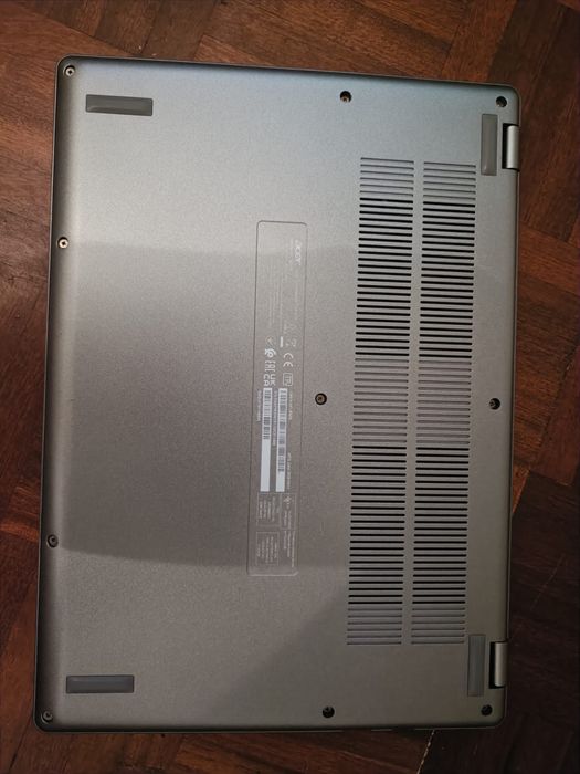 Acer chromebook plus 514 muito bom estado, pouquissimo uso, como novo
