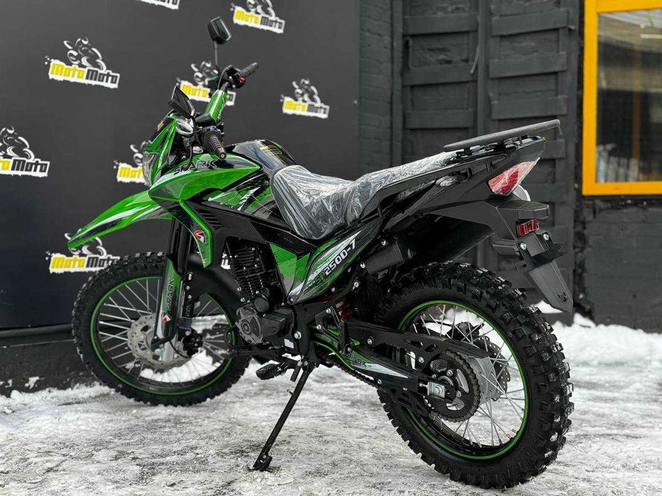 Мотоцикл SPARK SP250D-7