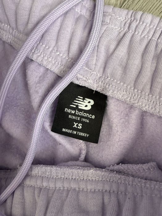 Штани new balance джогери