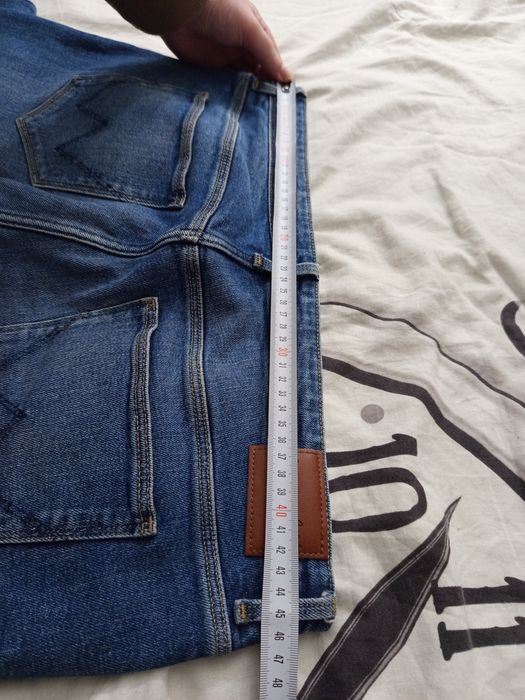 Nowe spodnie Wrangler L