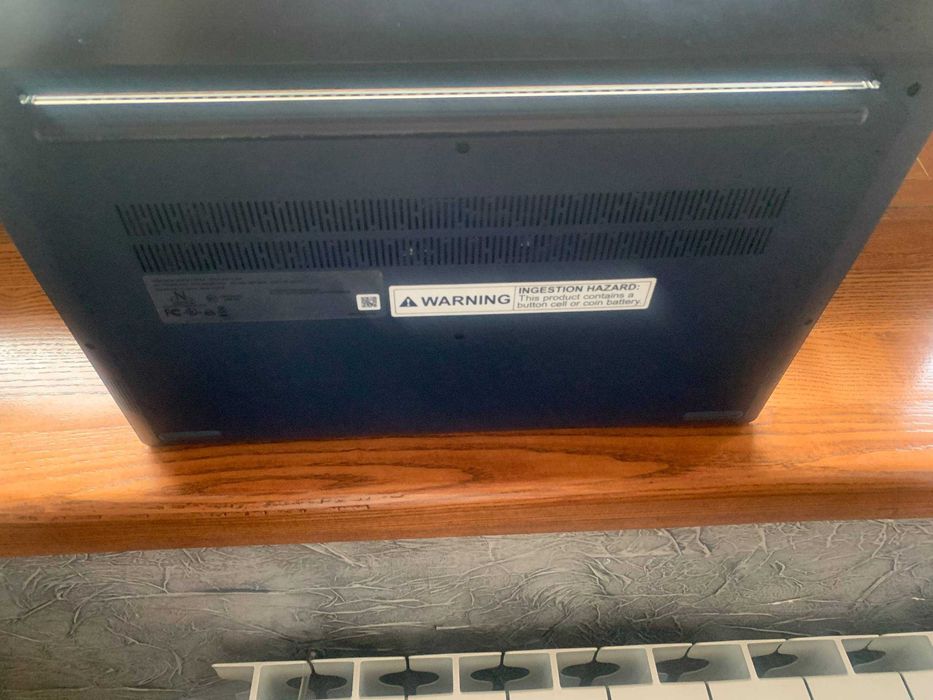Laptop Lenovo do pracy