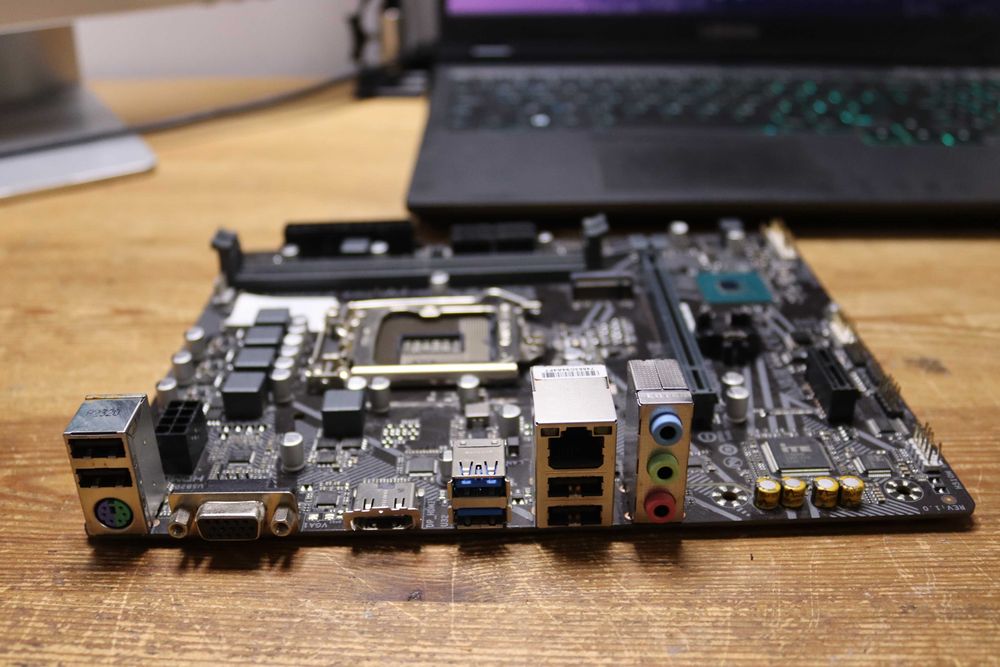 Płyta główna Micro ATX Gigabyte H510M H V2 (5151)