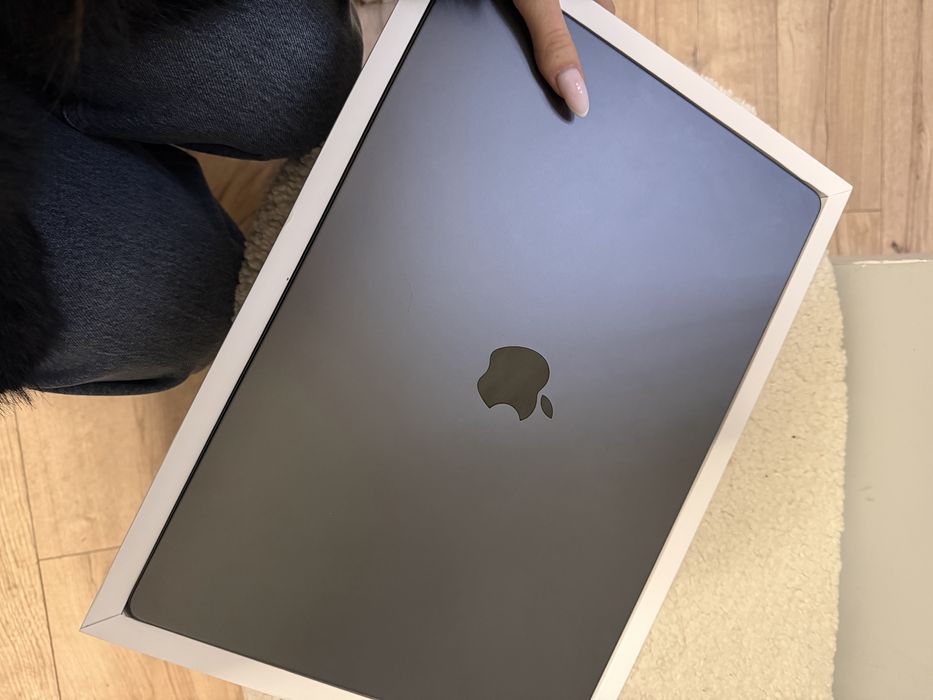 MacBook Pro 16 M3 Max 36/1Tb. (Space)