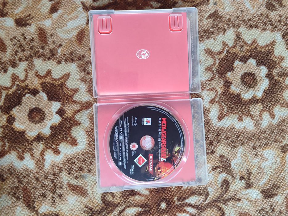 Metal gear solid 4.