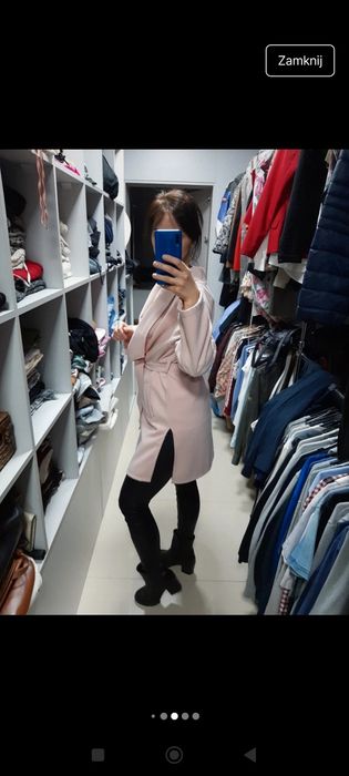 Płaszczyk S wiosenny pudrowy róż wiązany