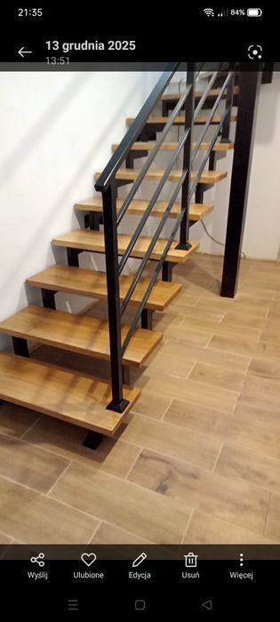 Ogrodzenia , barierki, drzwi