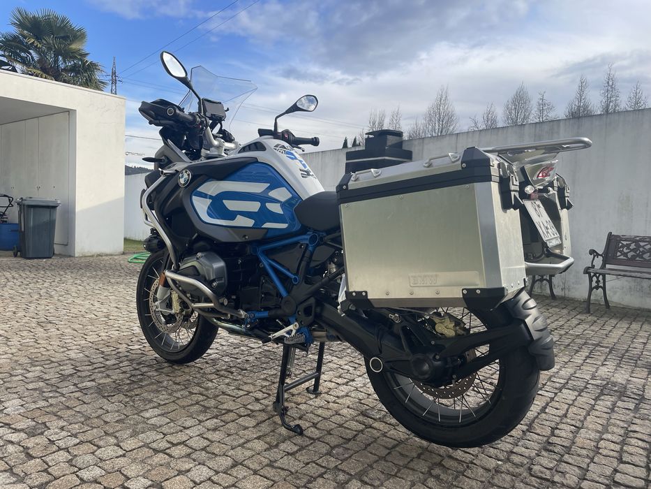 BMW R1200 GSA RALLY (8000 kms)