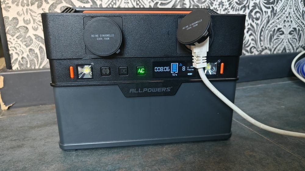Зарядна станція Allpowers s700