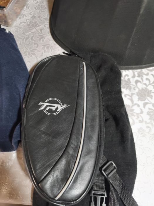 Vendo este material de motard