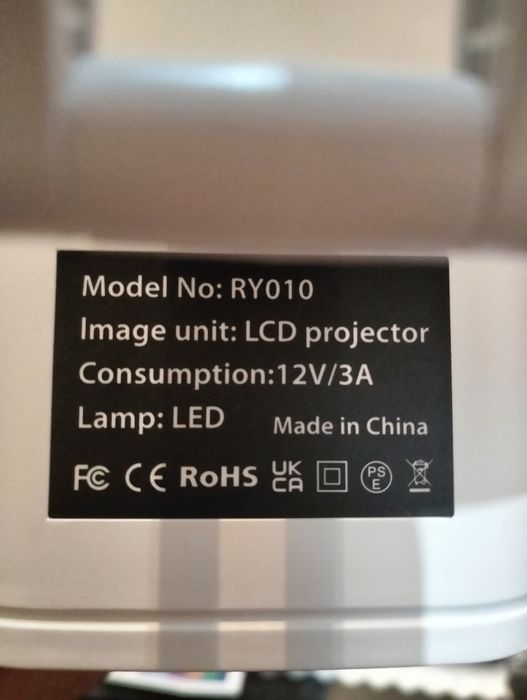 Projetor RY010 branco