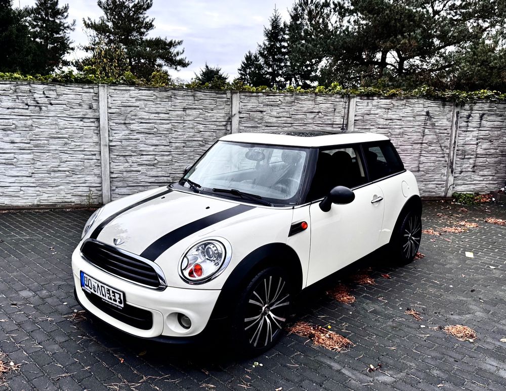 MINI Cooper 50 Mayfair