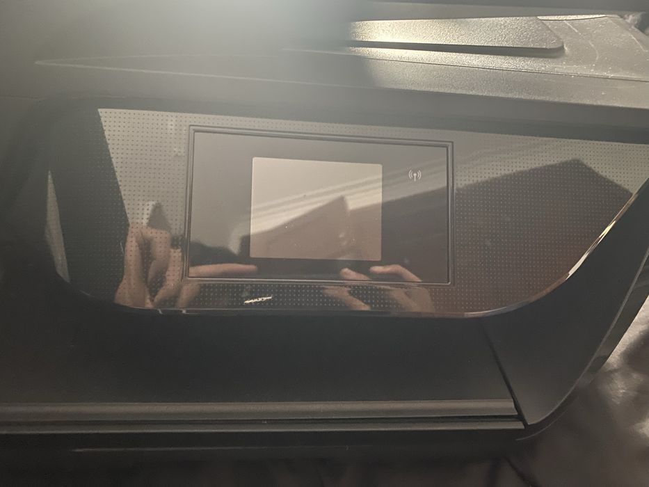 Impressora nova nunca usada necessita tinteiro original