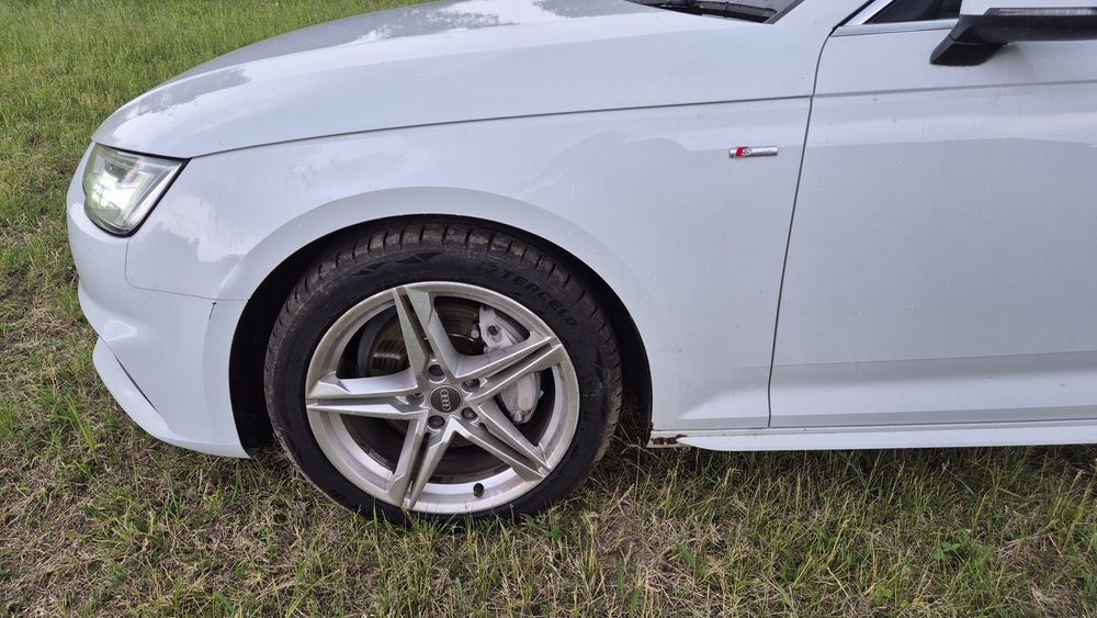 Prawa przednia ćwiartka przód, podłużnica Audi A4 B9 8W 2016R. lak. LS9R