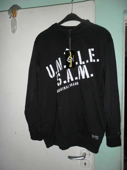 czarna nowa bluza dresowa z nadrukiem roz.XL