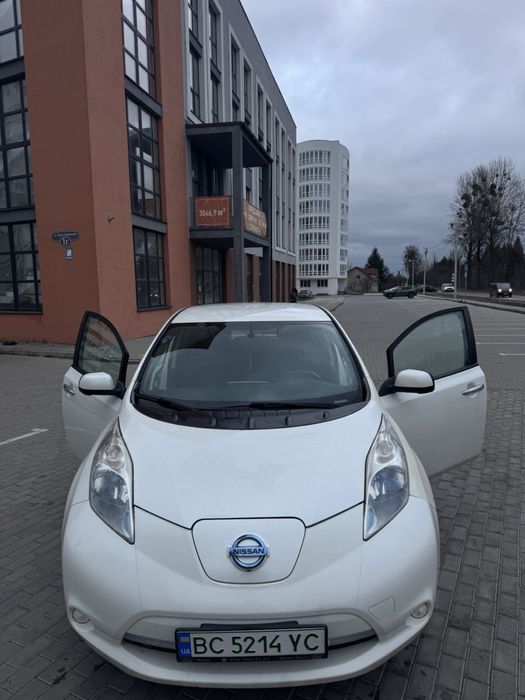 Nissan leaf 2013 рестал