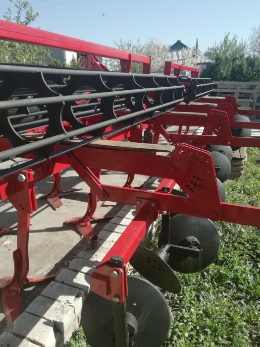 Продам лемешно-дисковий культиватор КЛД-6