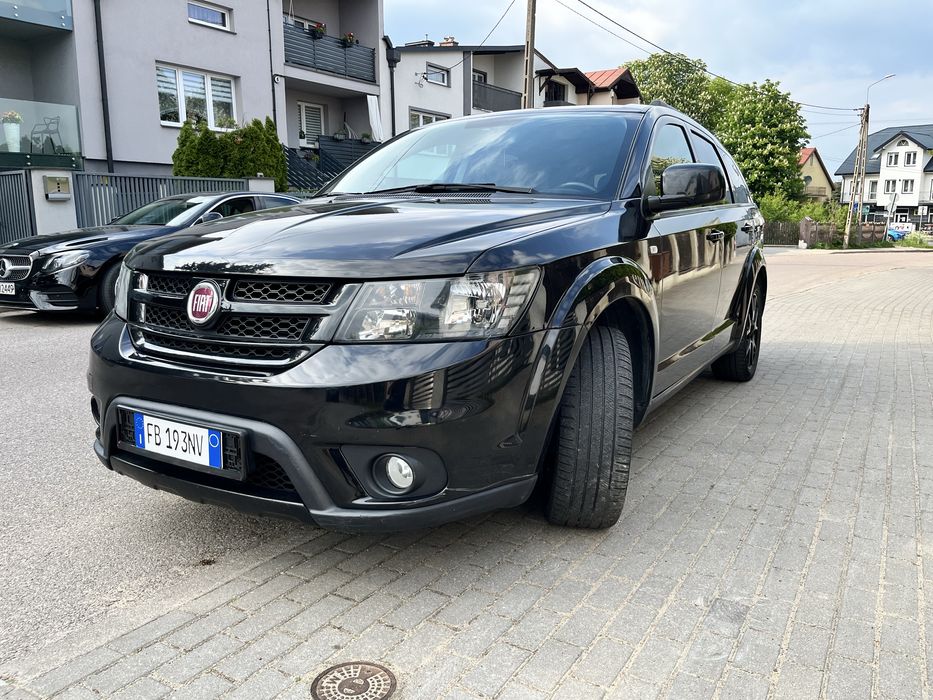 Fiat Freemont Black code 11.2015 4x4 felga 19’ alpine kamera,7miejsc 187tys km