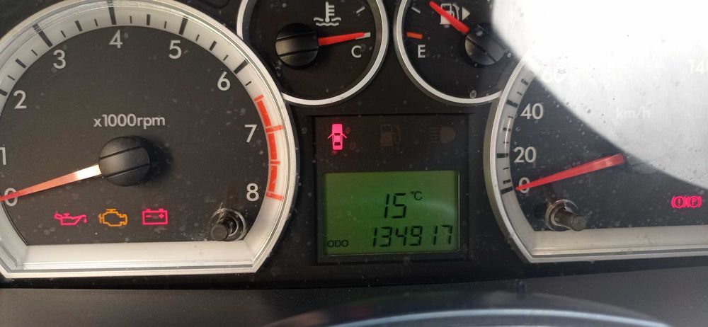 vendo carro muito económico