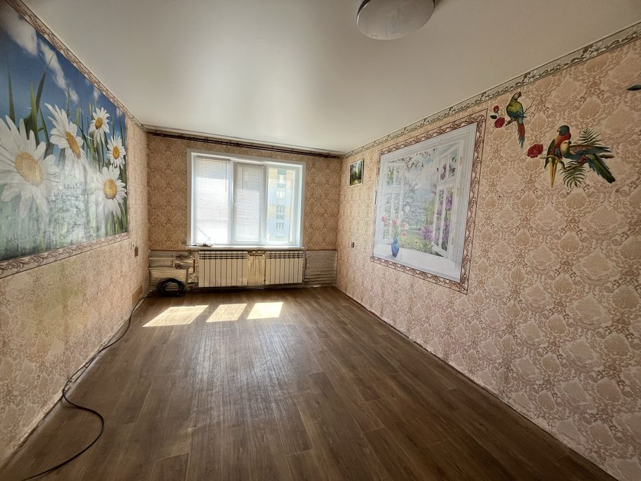 Продам кімнату у гуртожитку на Харківській