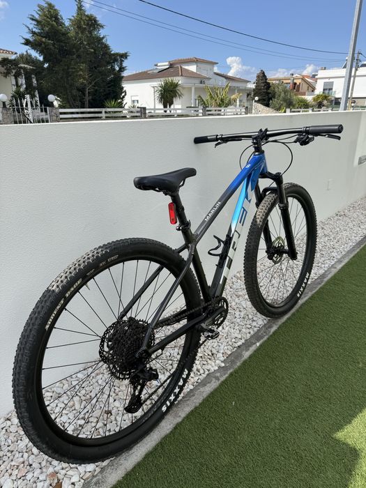Trek Marlin 8 Tam. M Roda 29