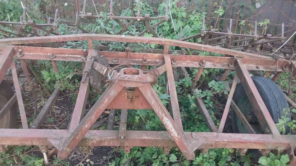 Продам  культиватор